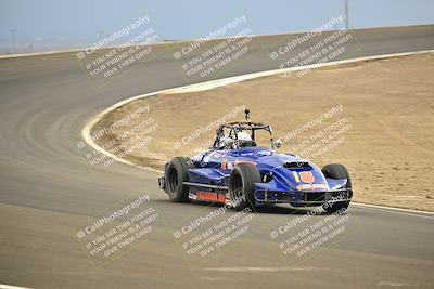 media/Jan-26-2025-CalClub SCCA (Sun) [[cfcea7df88]]/Group 7/Race/